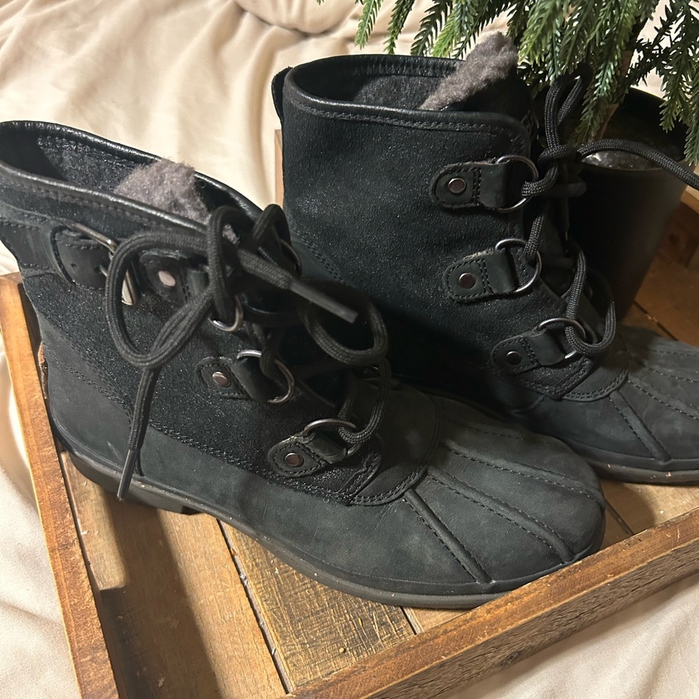 Women's Black UGG Waterproof Lace-Up Boots